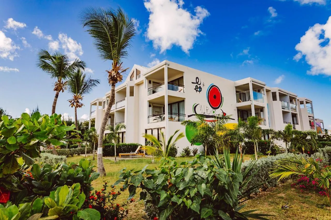 Hommage Hotel&Residences Baie Nettlé 4*,