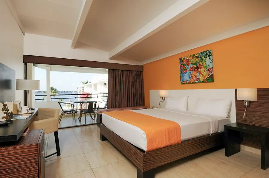 Hommage Hotel&Residences Baie Nettlé Hotel