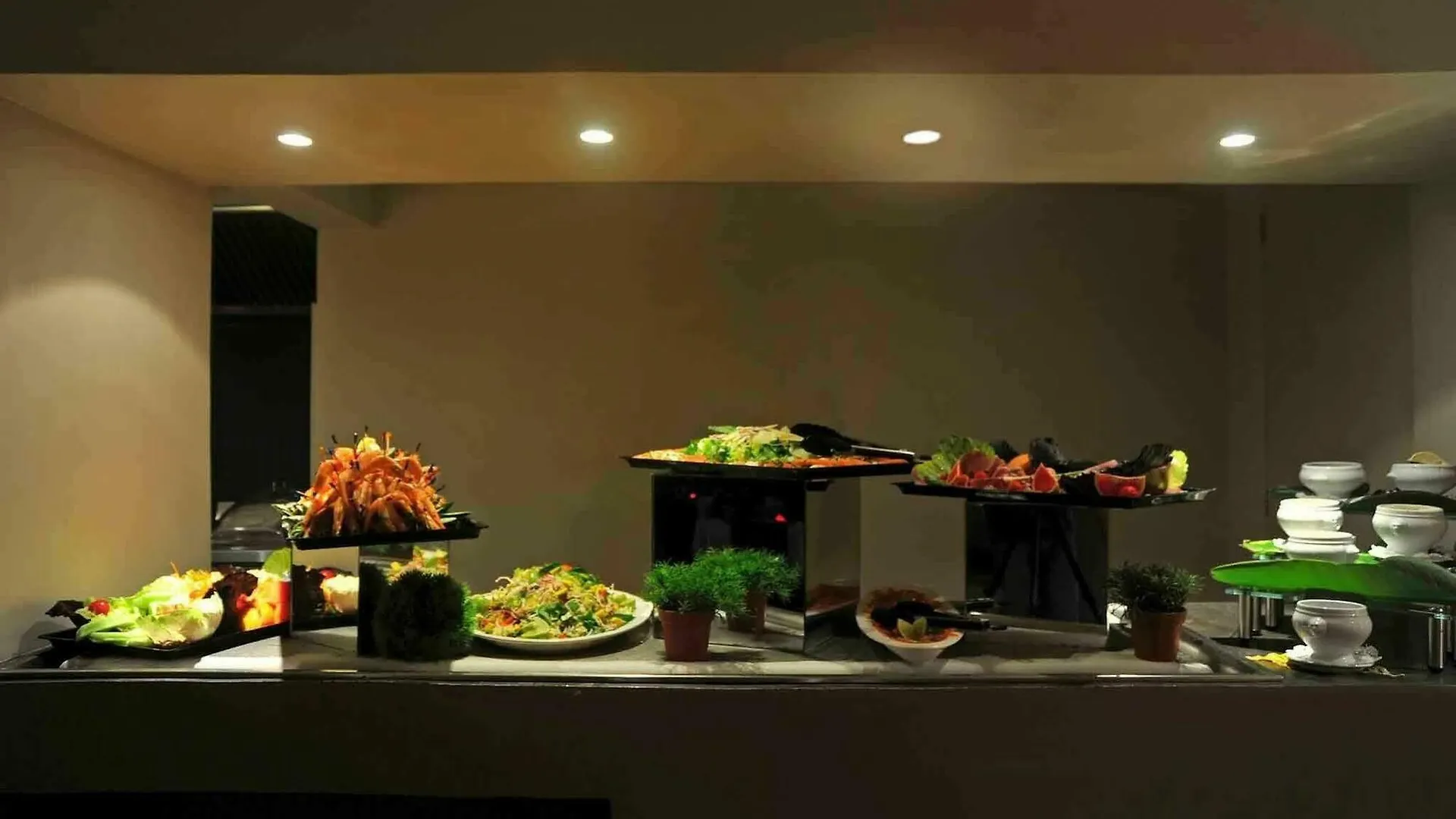 霍马吉酒店及公寓 Baie Nettle 酒店