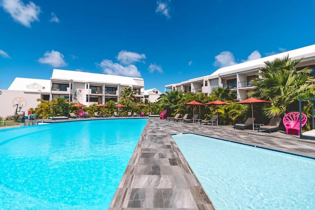 Hommage Hotel & Residences Baie Nettle