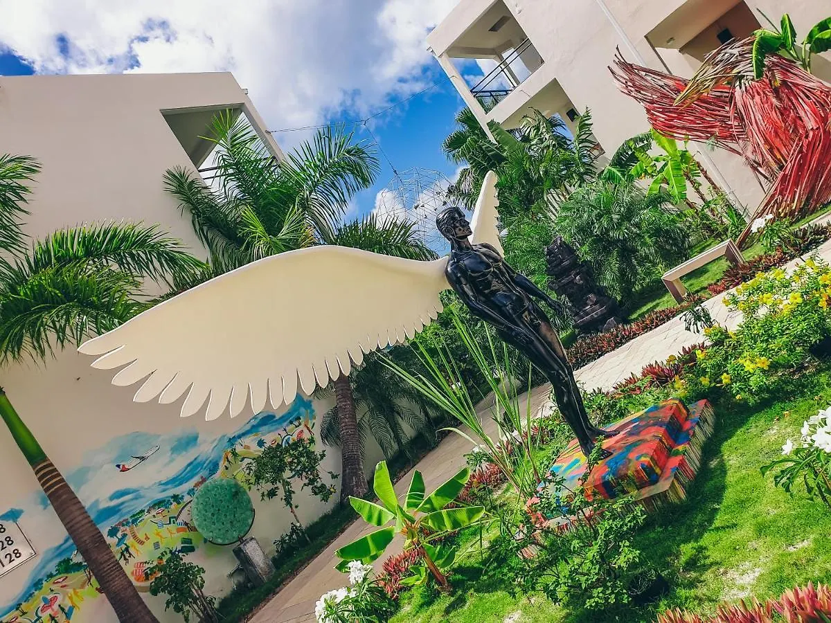 Hommage Hotel & Residences Baie Nettle