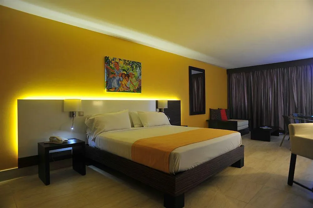 Hommage Hotel & Residences Baie Nettle Sint Maarten