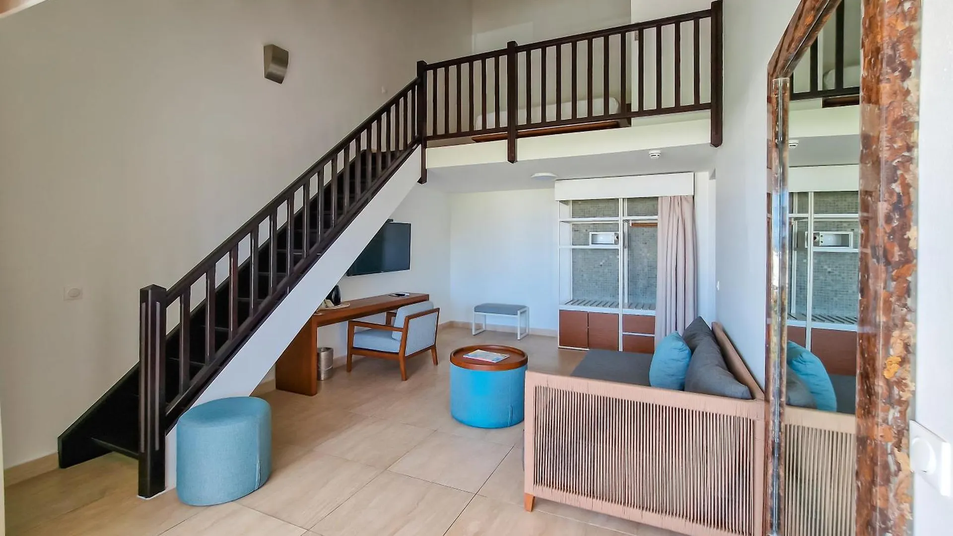 Hommage Hotel & Residences Baie Nettle