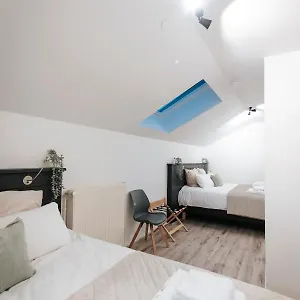 Les Loges Du Leman , Crozet France